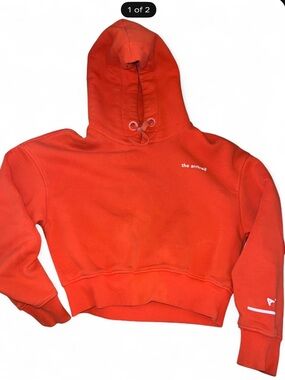 The Arrivals Women's Cropped Hoodie in Bright Orange